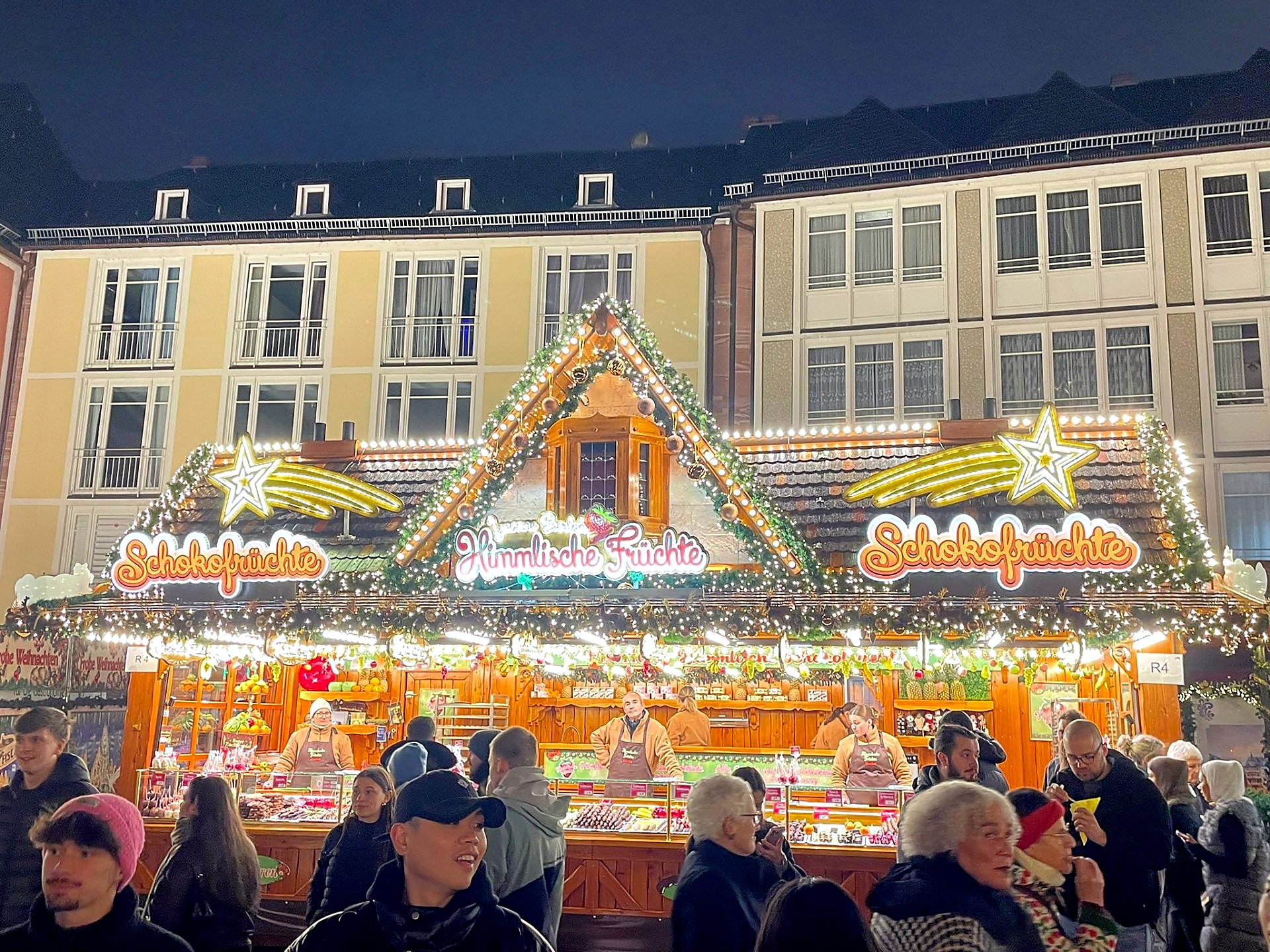 Frankfurter Weihnachtsmarkt — Frankfurt am Main · Römerberg